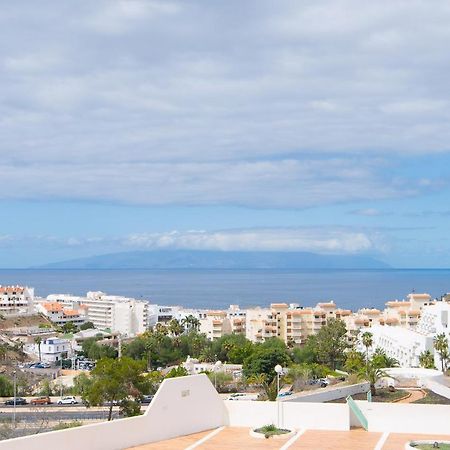 Sea View, Newly Renovated, 2 Bedrooms Apartment In Costa Adeje Esterno foto