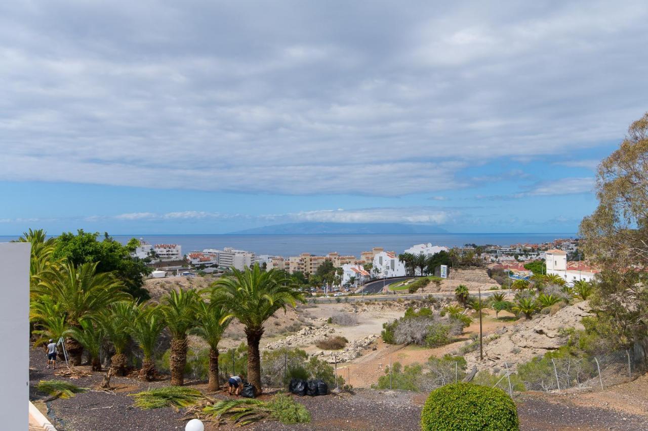 Sea View, Newly Renovated, 2 Bedrooms Apartment In Costa Adeje Esterno foto