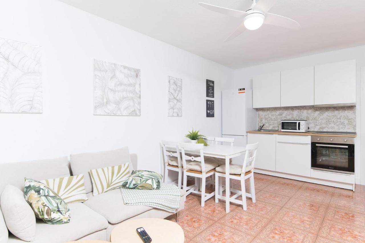 Sea View, Newly Renovated, 2 Bedrooms Apartment In Costa Adeje Esterno foto