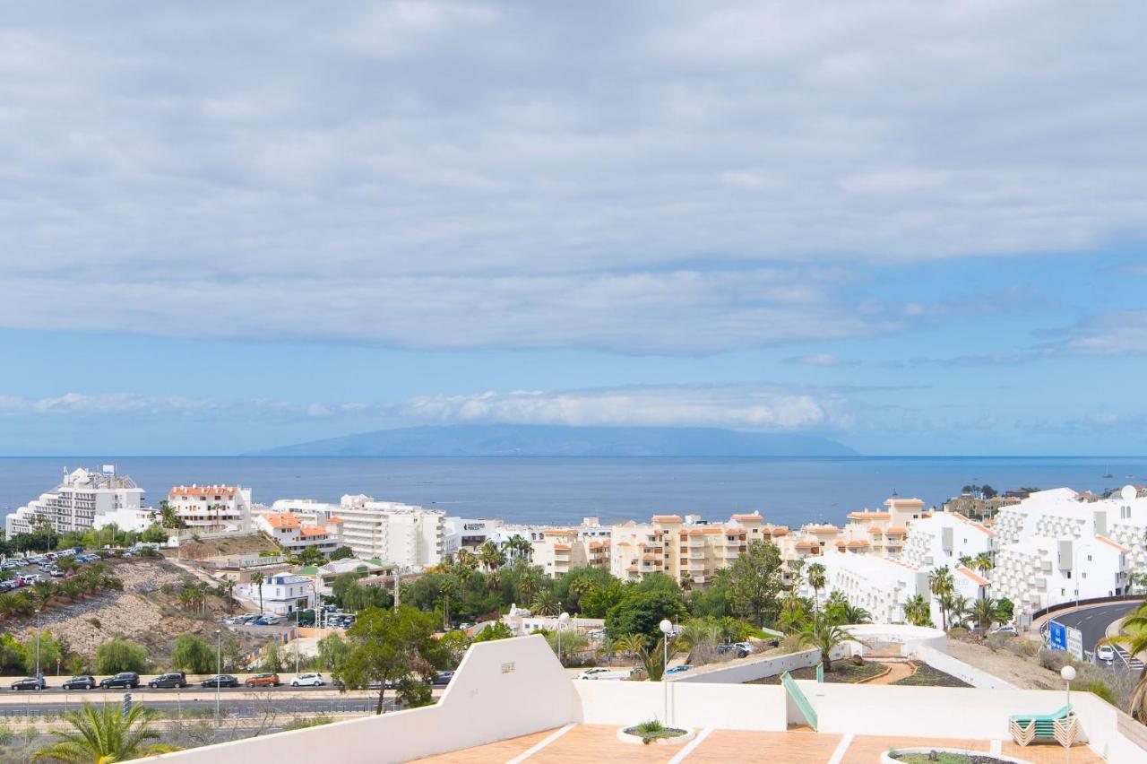 Sea View, Newly Renovated, 2 Bedrooms Apartment In Costa Adeje Esterno foto